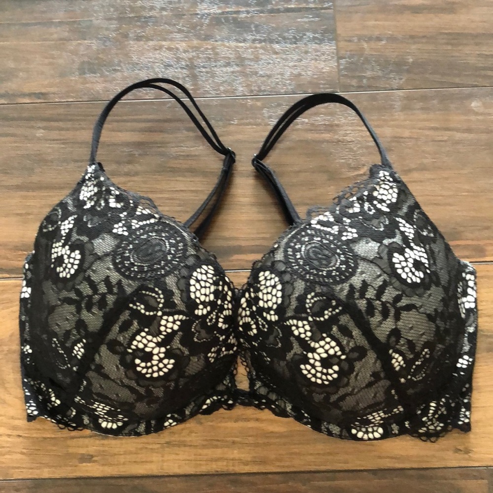 Victoria Secret Very Sexy Push Up Bra